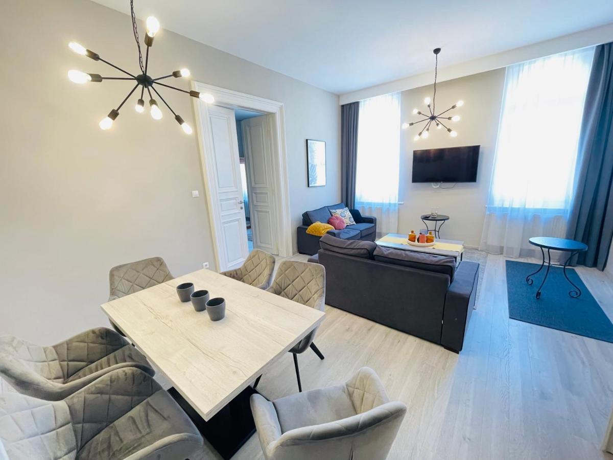 בודפשט Podmaniczky Deluxe Apartment מראה חיצוני תמונה